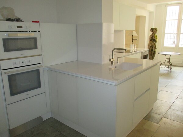 Cuisine Sur-Mesure Écusson - Montpellier — Photo 1